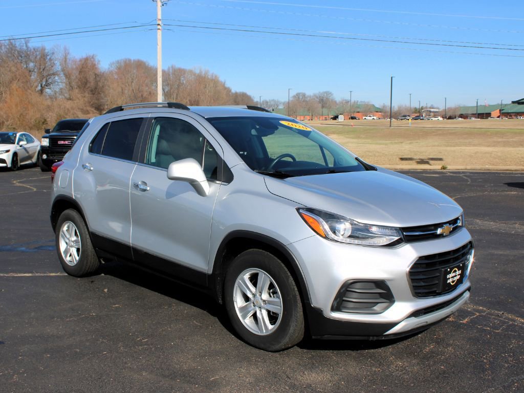 Used 2020 Chevrolet Trax LT w/ LT Convenience Package image 47