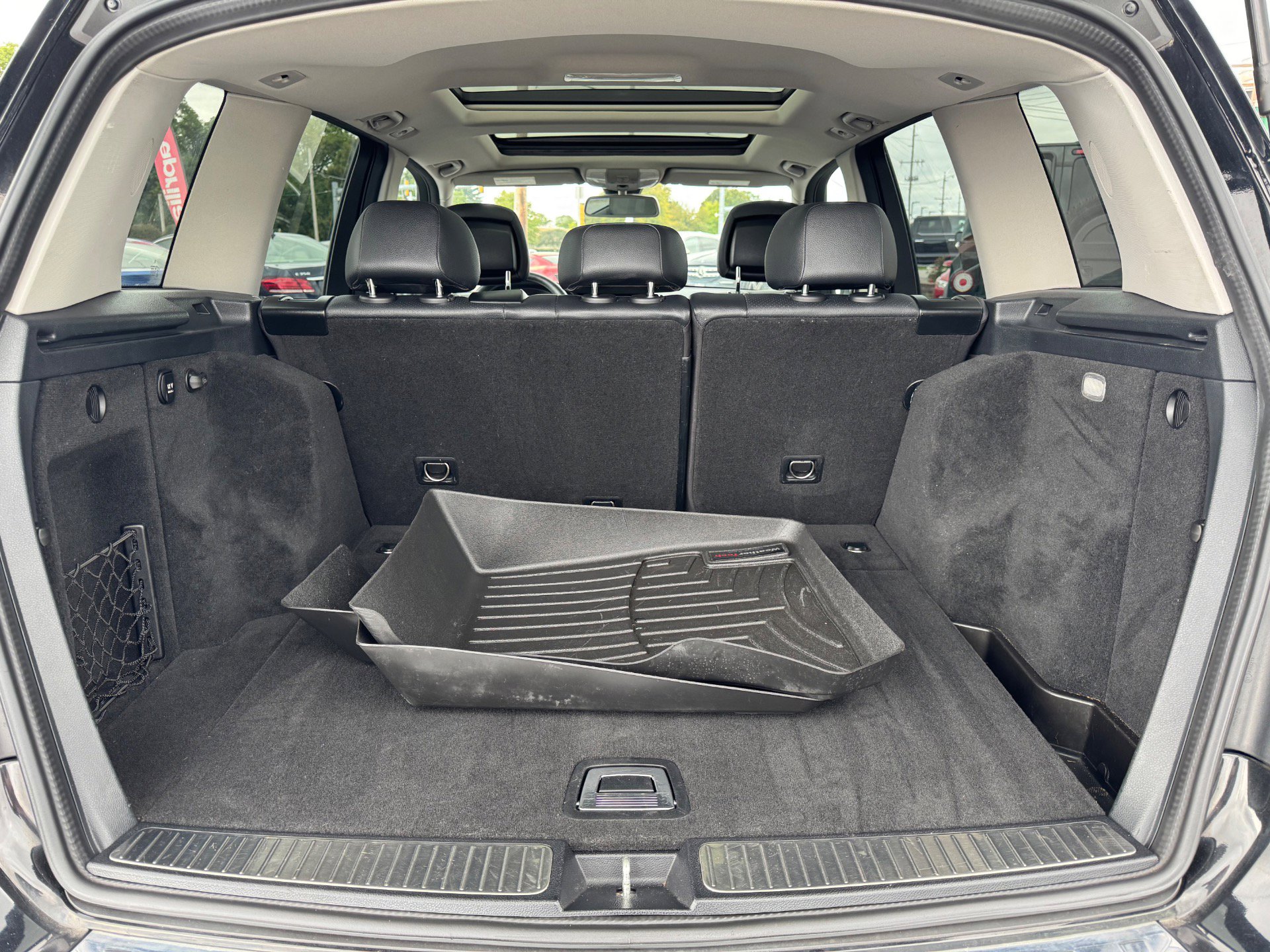 Used 2010 Mercedes-Benz GLK 350 4MATIC image 9