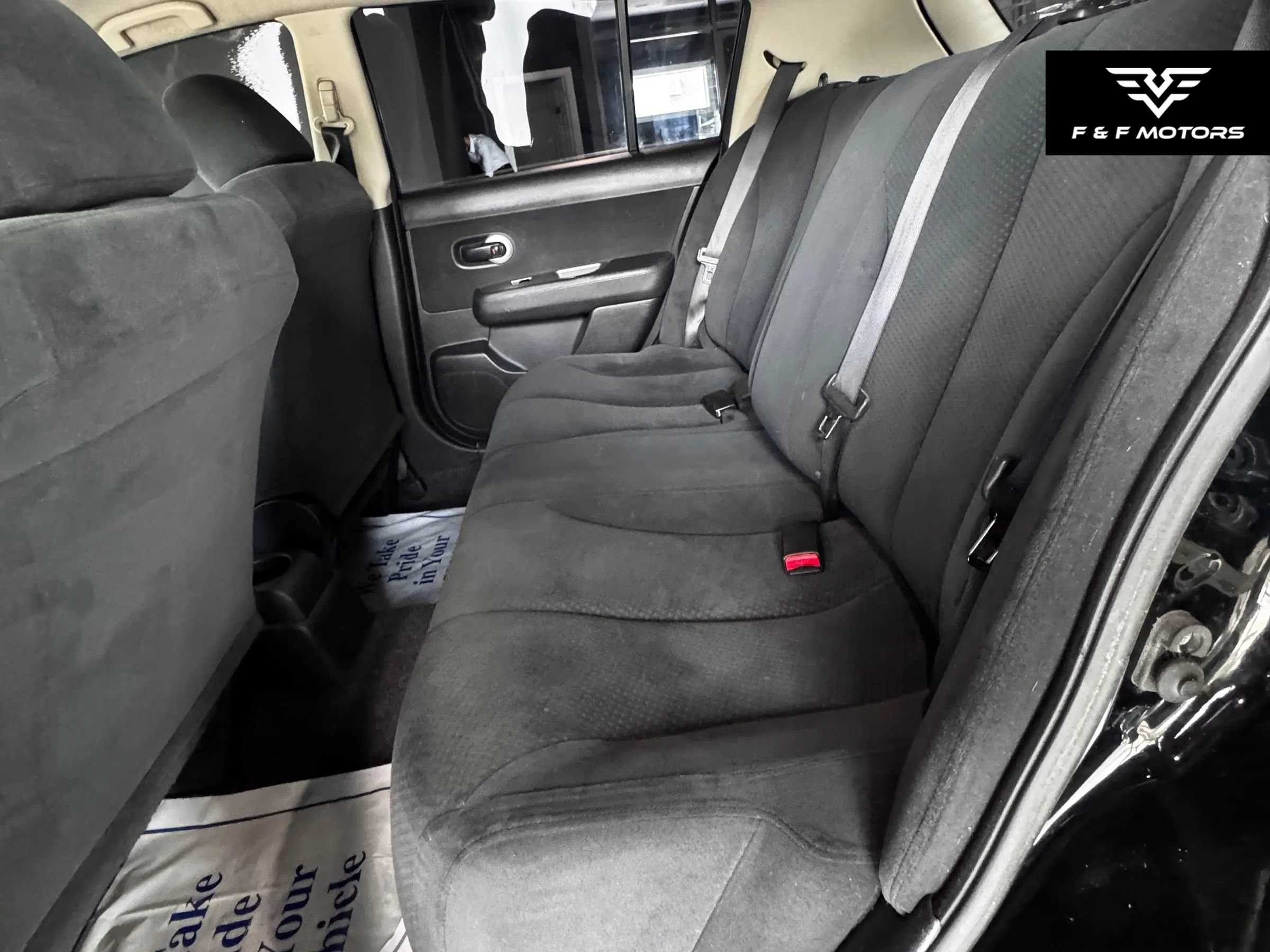 Used 2012 Nissan Versa 1.8 S FWD image 11