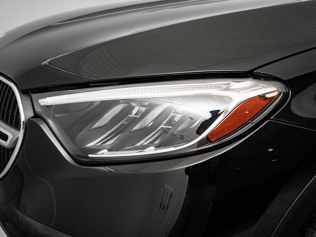 Certified 2025 Mercedes-Benz GLC 300 GLC 300 image 16