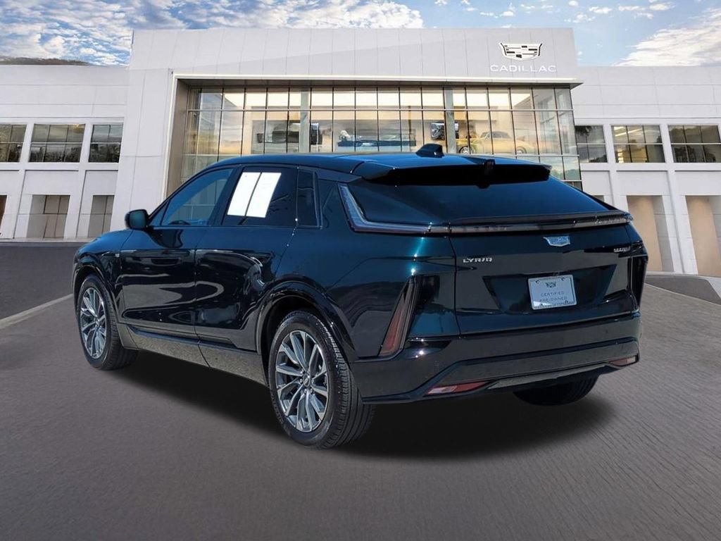 Certified 2024 Cadillac Lyriq Sport AWD/4WD image 7