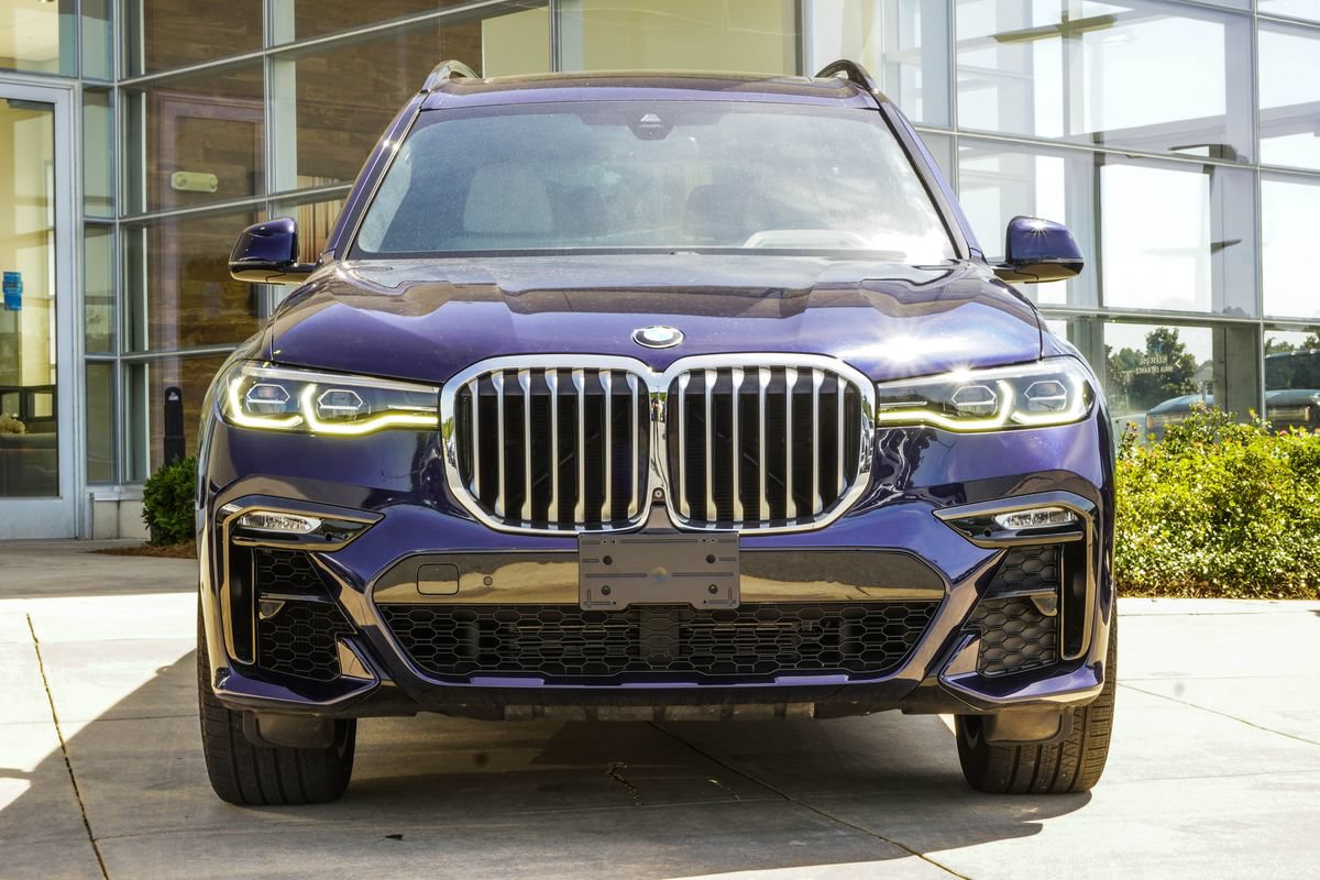 Used 2020 BMW X7 xDrive40i w/ M Sport Package AWD/4WD image 7