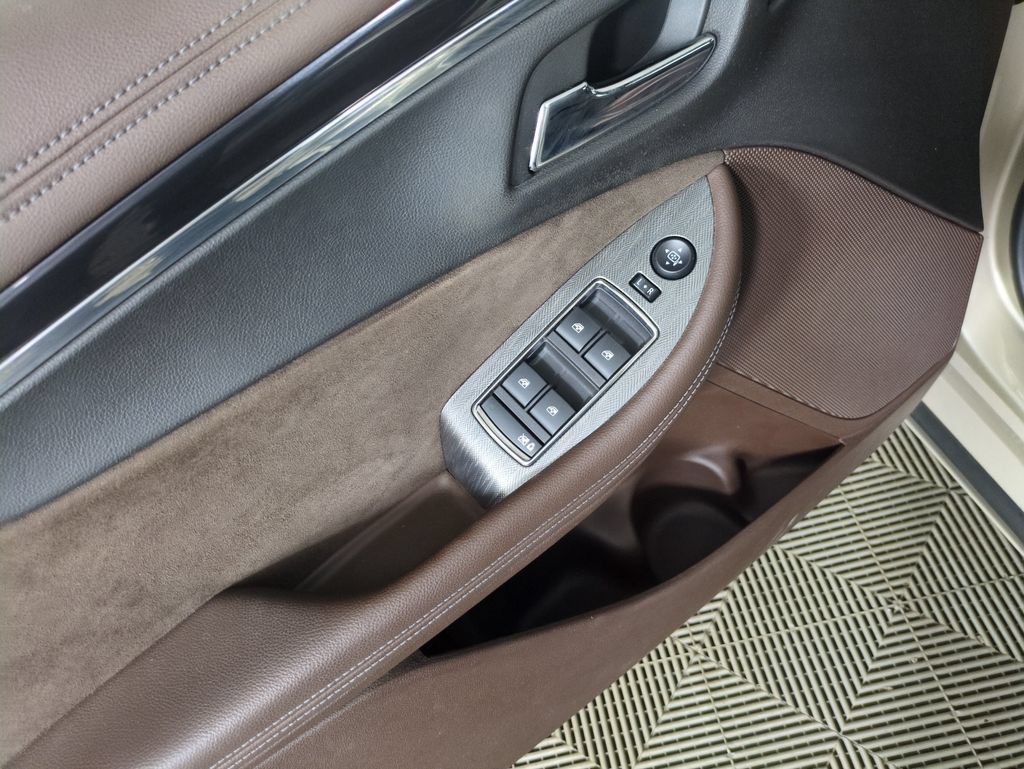 Used 2014 Chevrolet Impala LT w/ Premium Seating Package FWD image 11