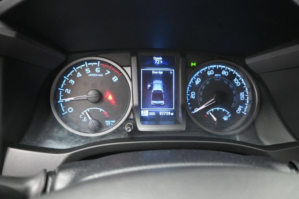 Used 2021 Toyota Tacoma TRD Off-Road AWD/4WD image 10