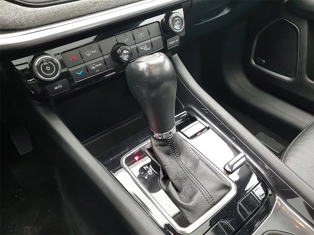 Used 2022 Jeep Compass Latitude w/ Sun and Sound Group image 19