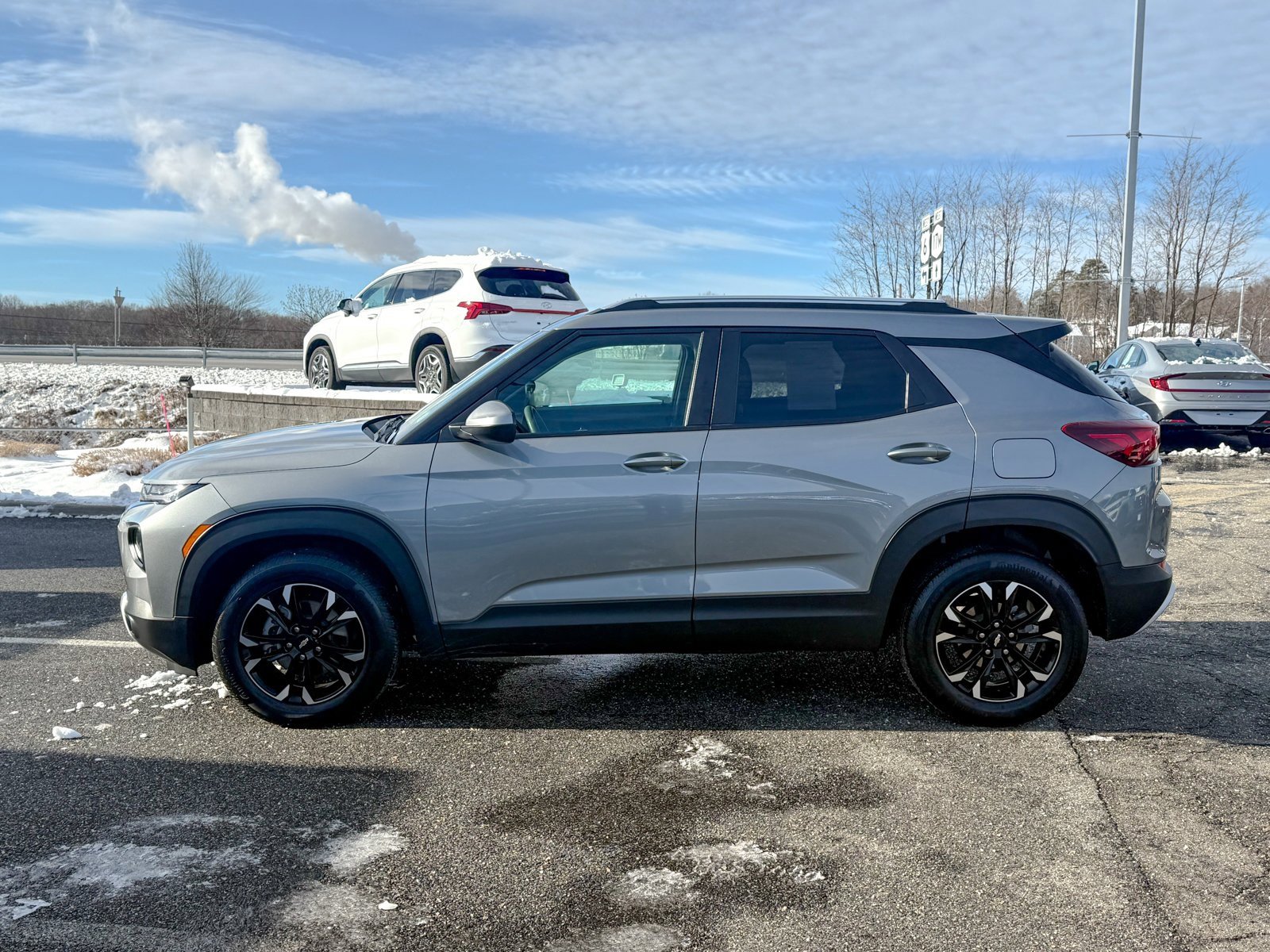 Certified 2023 Chevrolet TrailBlazer LT w/ Convenience Package image 4