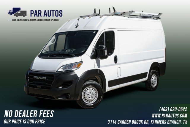 Used 2024 RAM ProMaster 2500 FWD image 1