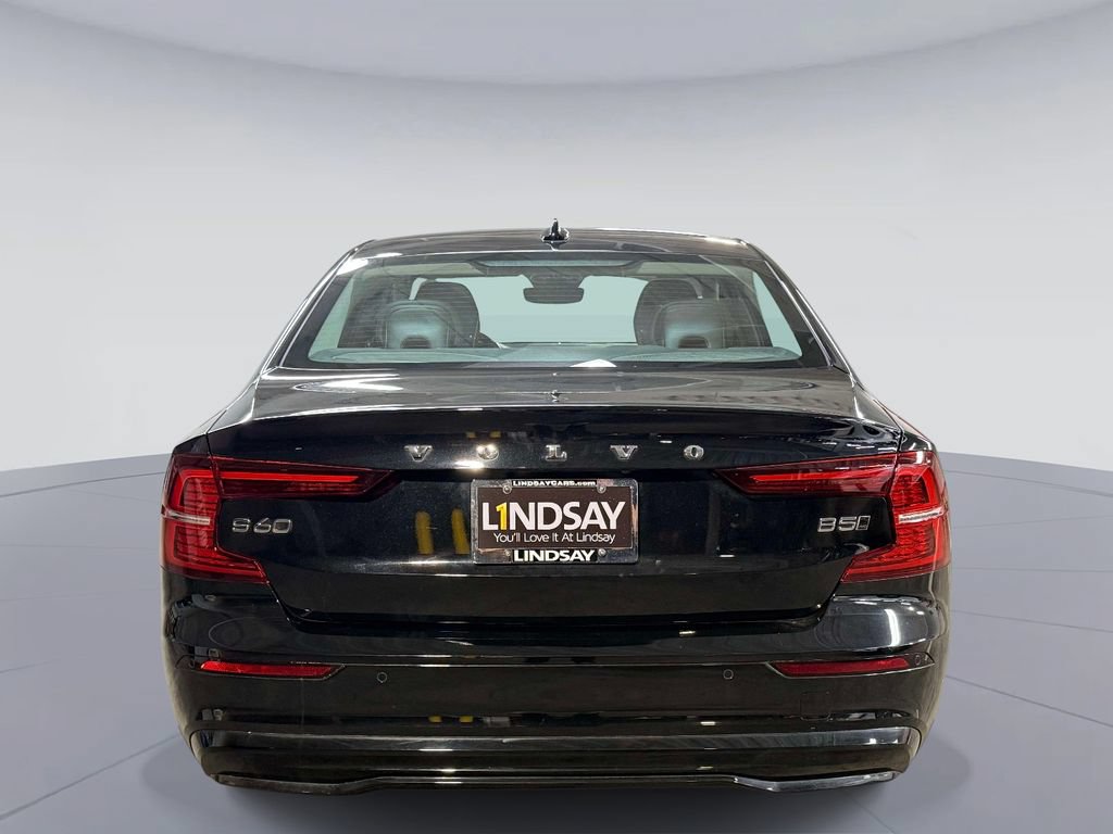 Used 2025 Volvo S60 B5 Plus AWD/4WD image 11