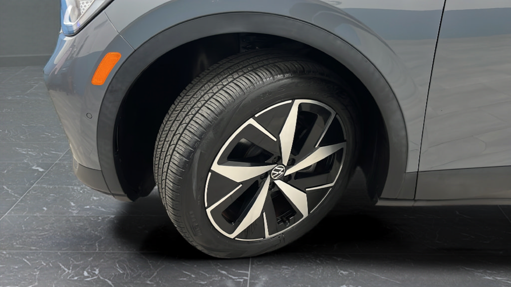 Used 2024 Volkswagen ID.4 Pro S AWD/4WD image 33