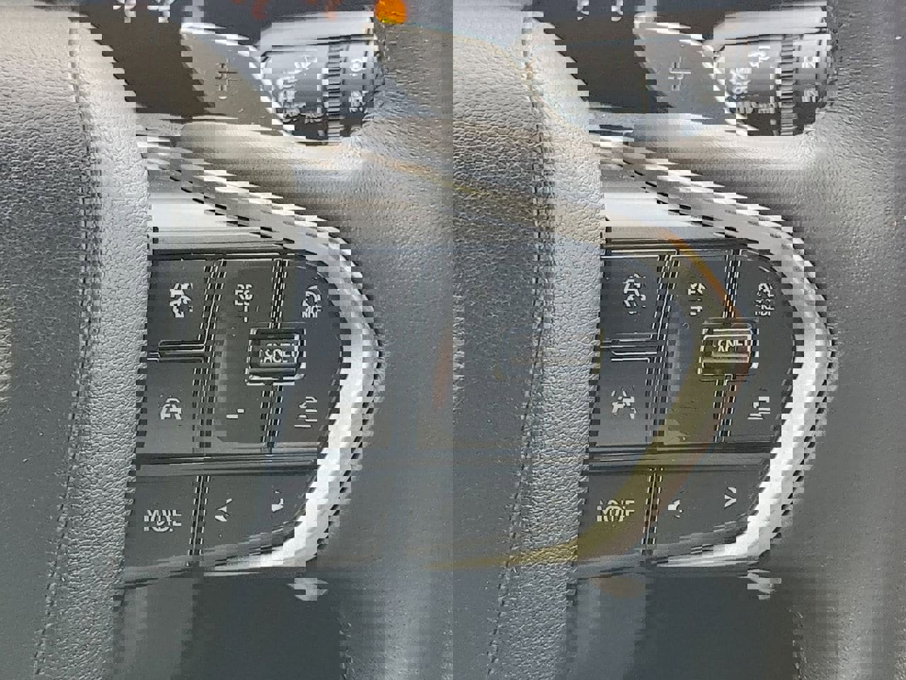 Used 2024 Lexus RX 350 Premium w/ Accessory Package (Z1) image 28