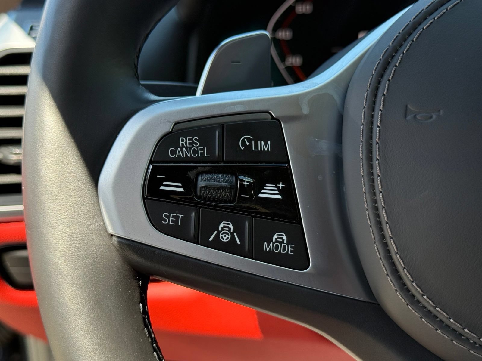 Used 2019 BMW M850i xDrive Coupe AWD/4WD image 28