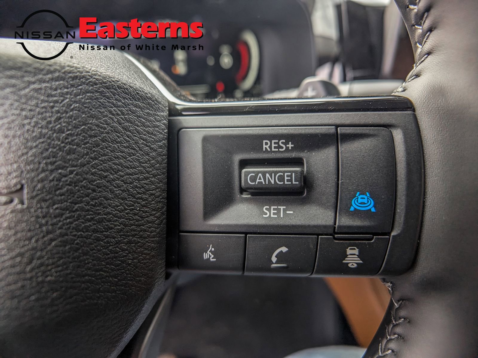 New 2026 Nissan Pathfinder Platinum image 16