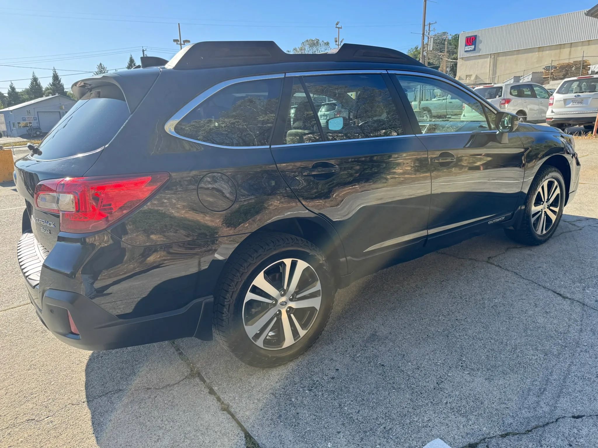 Used 2018 Subaru Outback 3.6R Limited image 8