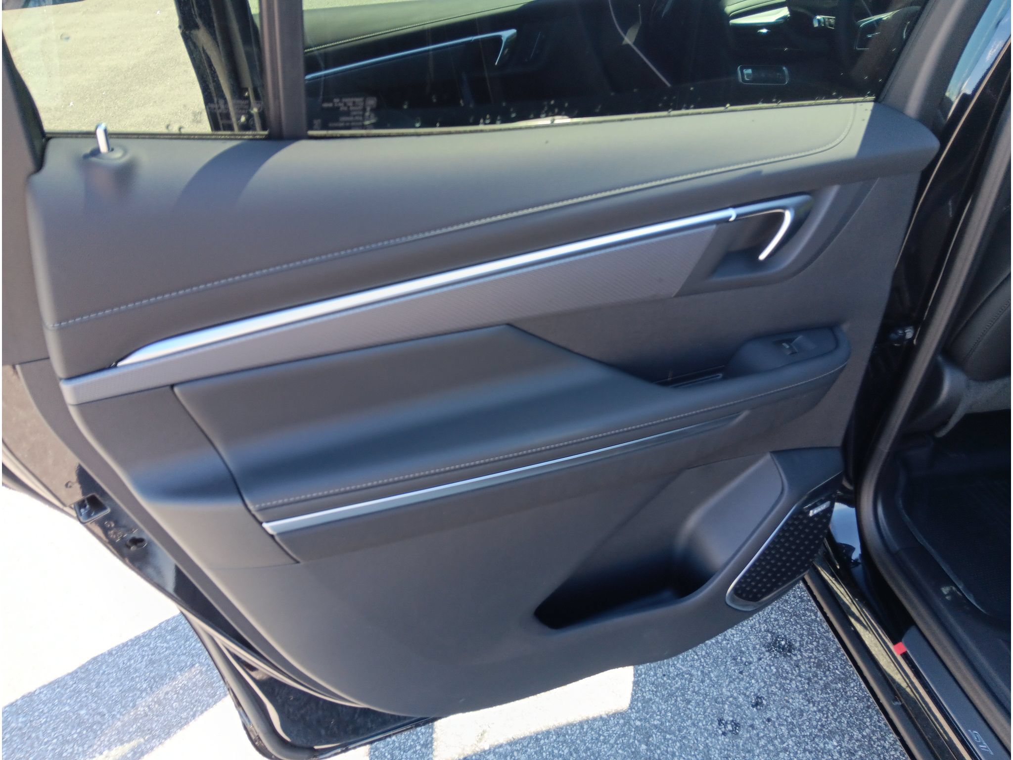 New 2026 Buick Enclave Sport Touring w/ Power Package FWD image 14