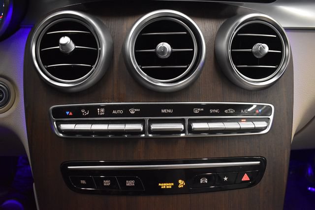 Used 2022 Mercedes-Benz GLC 300 4MATIC image 27