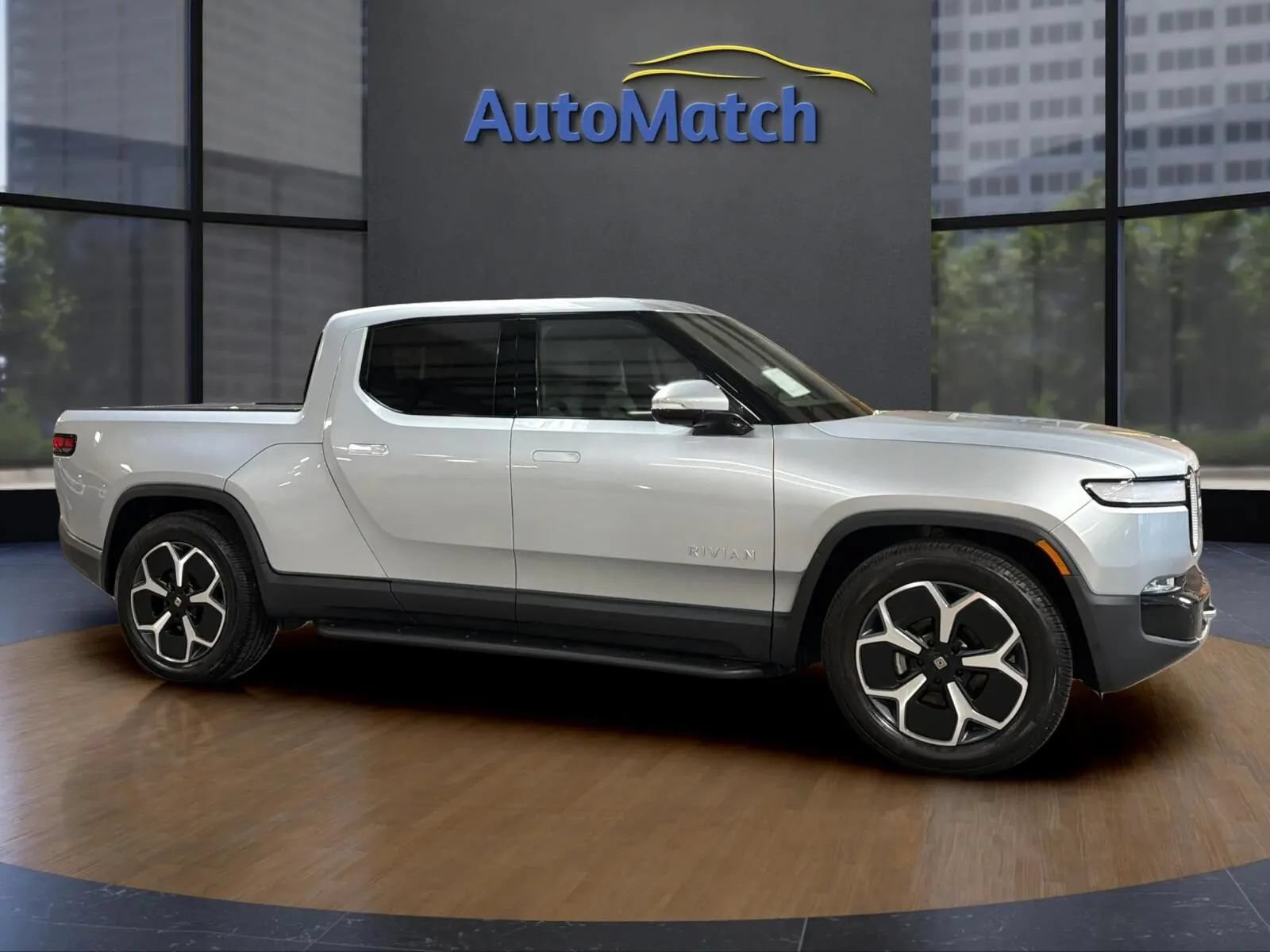 Used 2023 Rivian R1T Adventure Dual AWD/4WD image 13