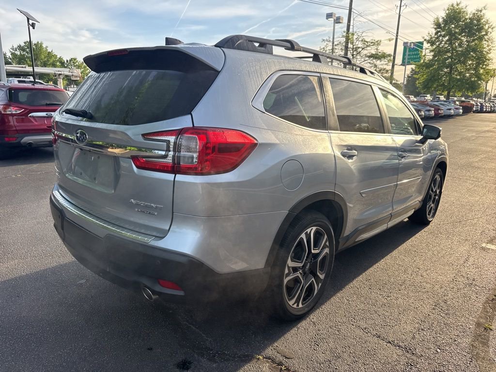 Used 2023 Subaru Ascent Limited w/ Technology Package image 3