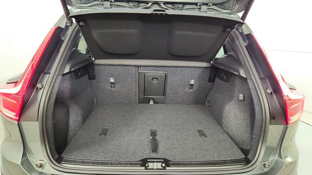 New 2026 Volvo XC40 B5 Plus w/ Climate Package AWD/4WD image 37