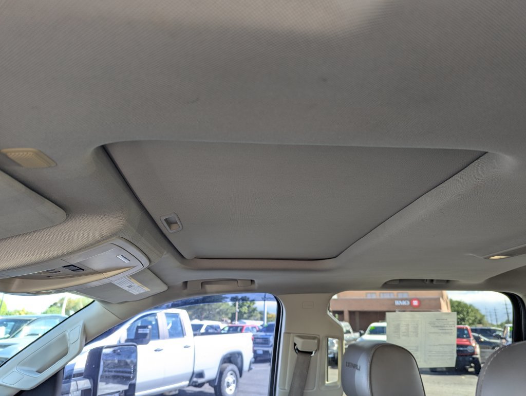 Used 2015 GMC Sierra 1500 Denali w/ Driver Alert Package AWD/4WD image 27