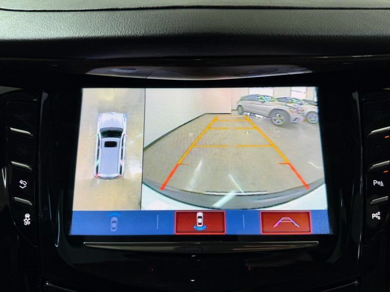Used 2020 Cadillac Escalade Premium Luxury AWD/4WD image 30