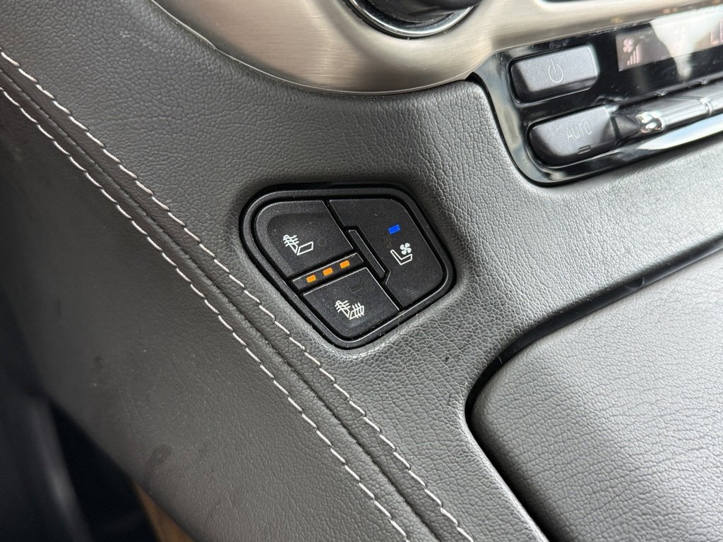 Certified 2020 GMC Yukon Denali w/ Denali Ultimate Package image 48