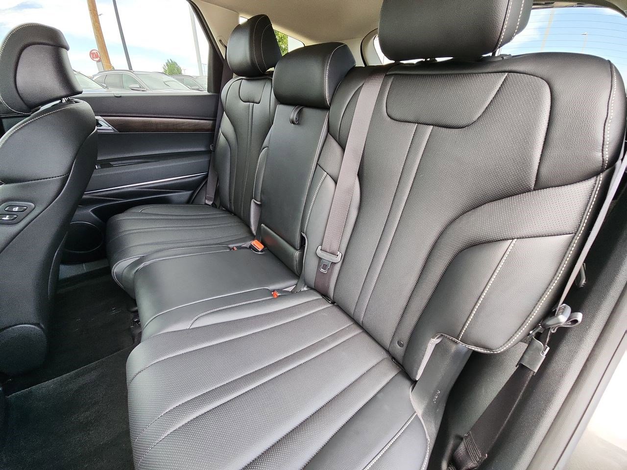 Used 2024 Genesis GV80 3.5T image 31