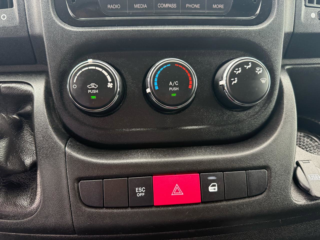 Used 2019 RAM ProMaster 1500 image 20