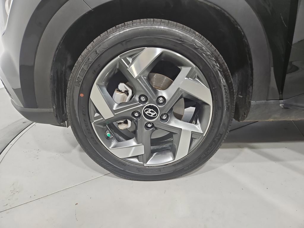 Used 2024 Hyundai Venue SEL image 27