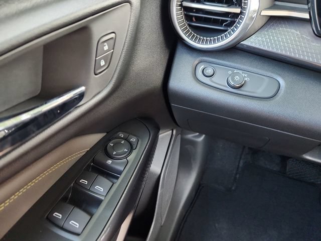 New 2026 Chevrolet Trax ACTIV w/ Driver Confidence Package FWD image 22