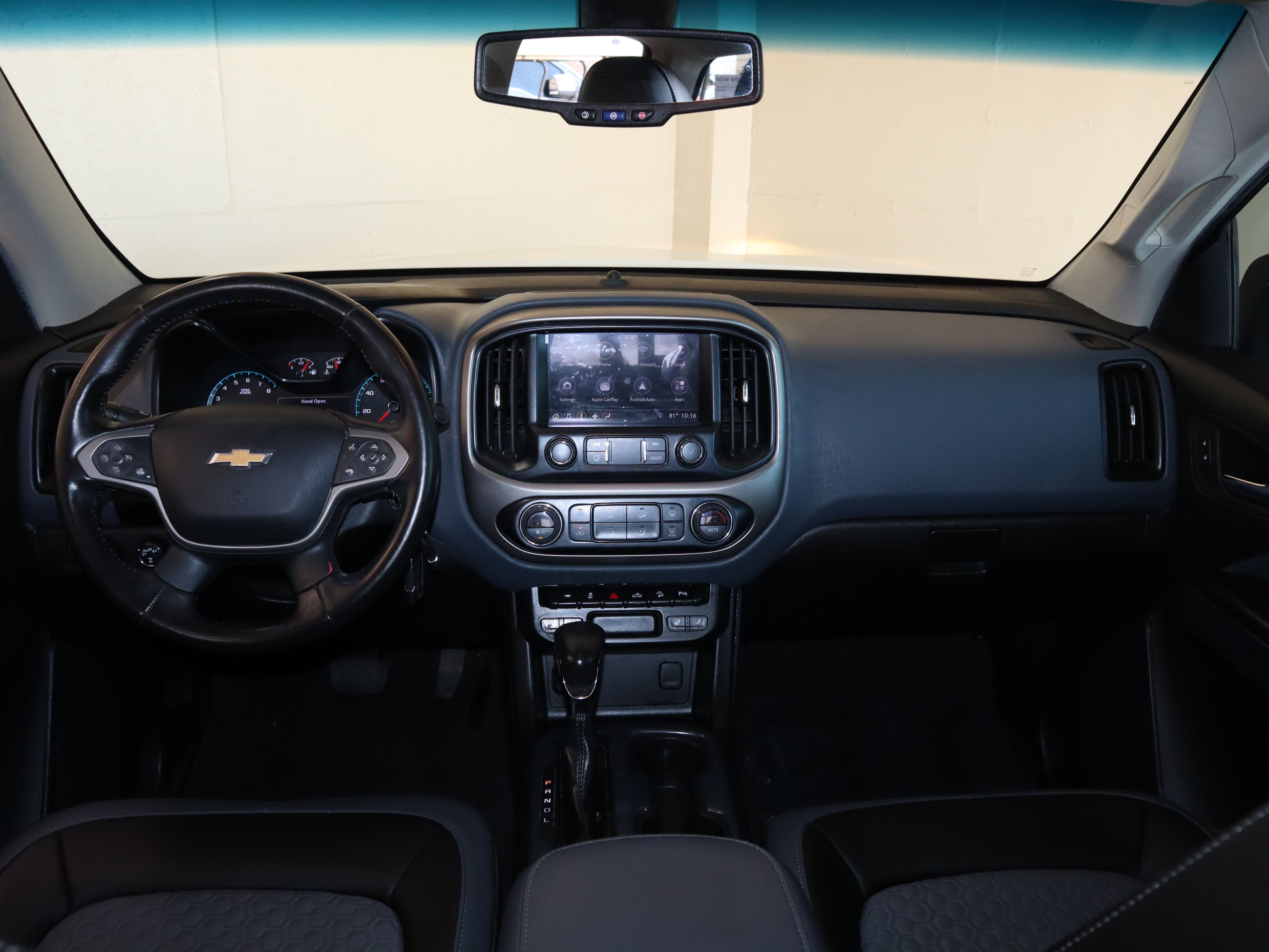 Used 2022 Chevrolet Colorado Z71 AWD/4WD image 26