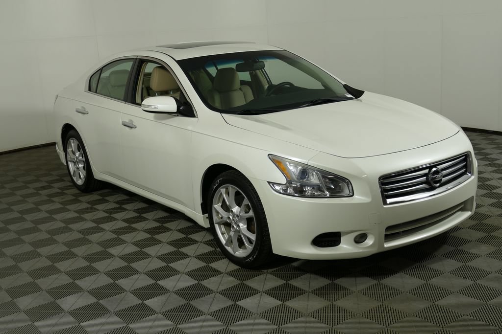 Used 2014 Nissan Maxima 3.5 SV w/ Technology Package