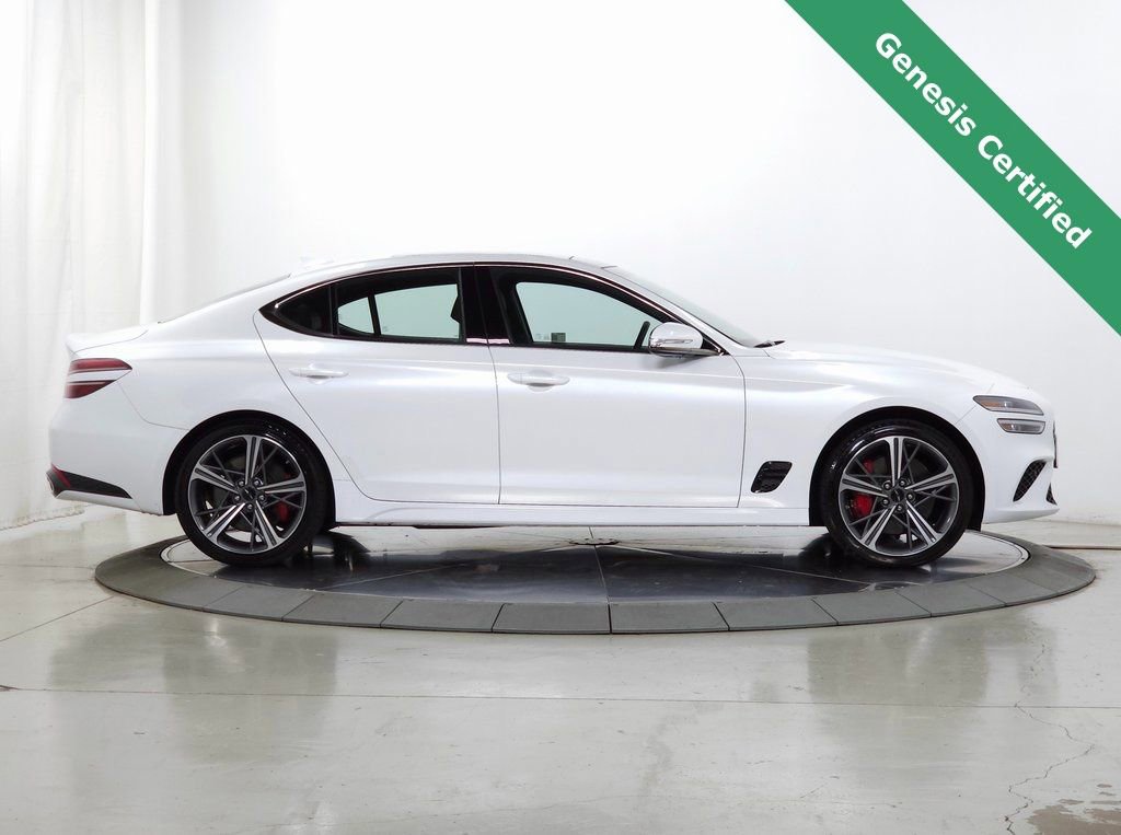 Used 2025 Genesis G70 3.3T Advanced image 12