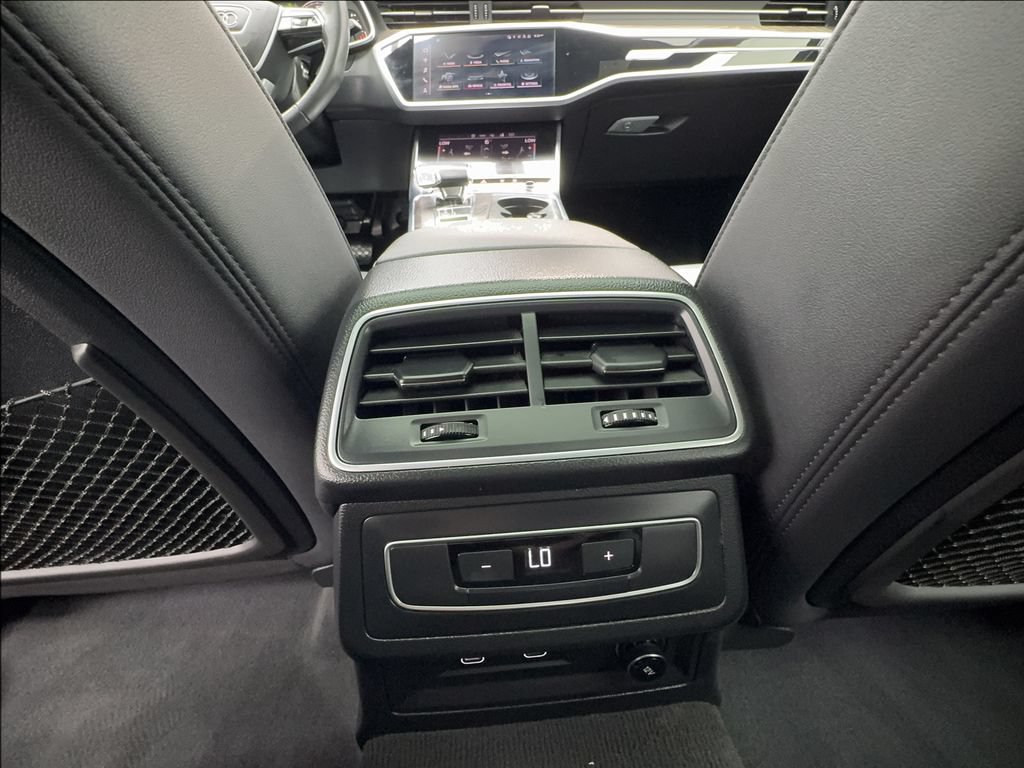 Used 2023 Audi A7 3.0T Premium AWD/4WD image 41