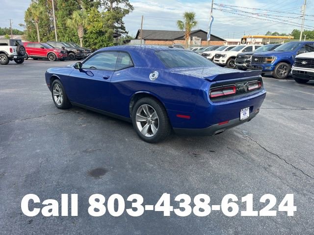 Used 2020 Dodge Challenger SXT RWD image 34
