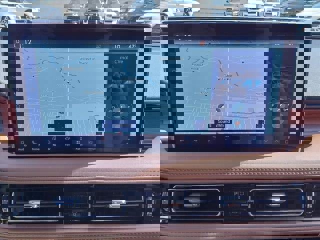 New 2022 Lincoln Nautilus Reserve w/ Equipment Group 201A image 38