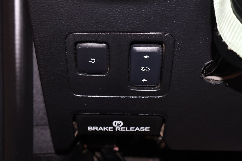 Used 2017 Ford F250 Lariat w/ Lariat Ultimate Package AWD/4WD image 27