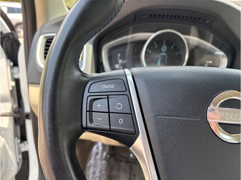 Used 2014 Volvo S60 T5 FWD image 24