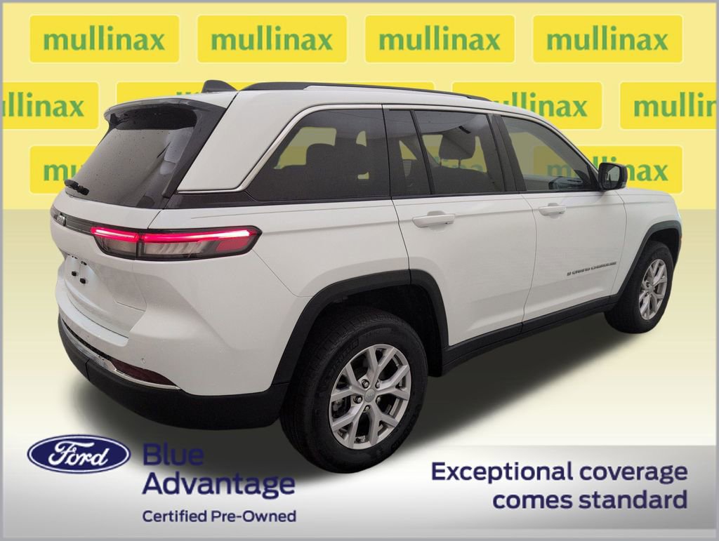 Used 2022 Jeep Grand Cherokee Limited image 3