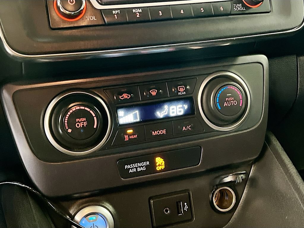 Used 2019 Nissan Leaf S w/ S Charge Package FWD image 15