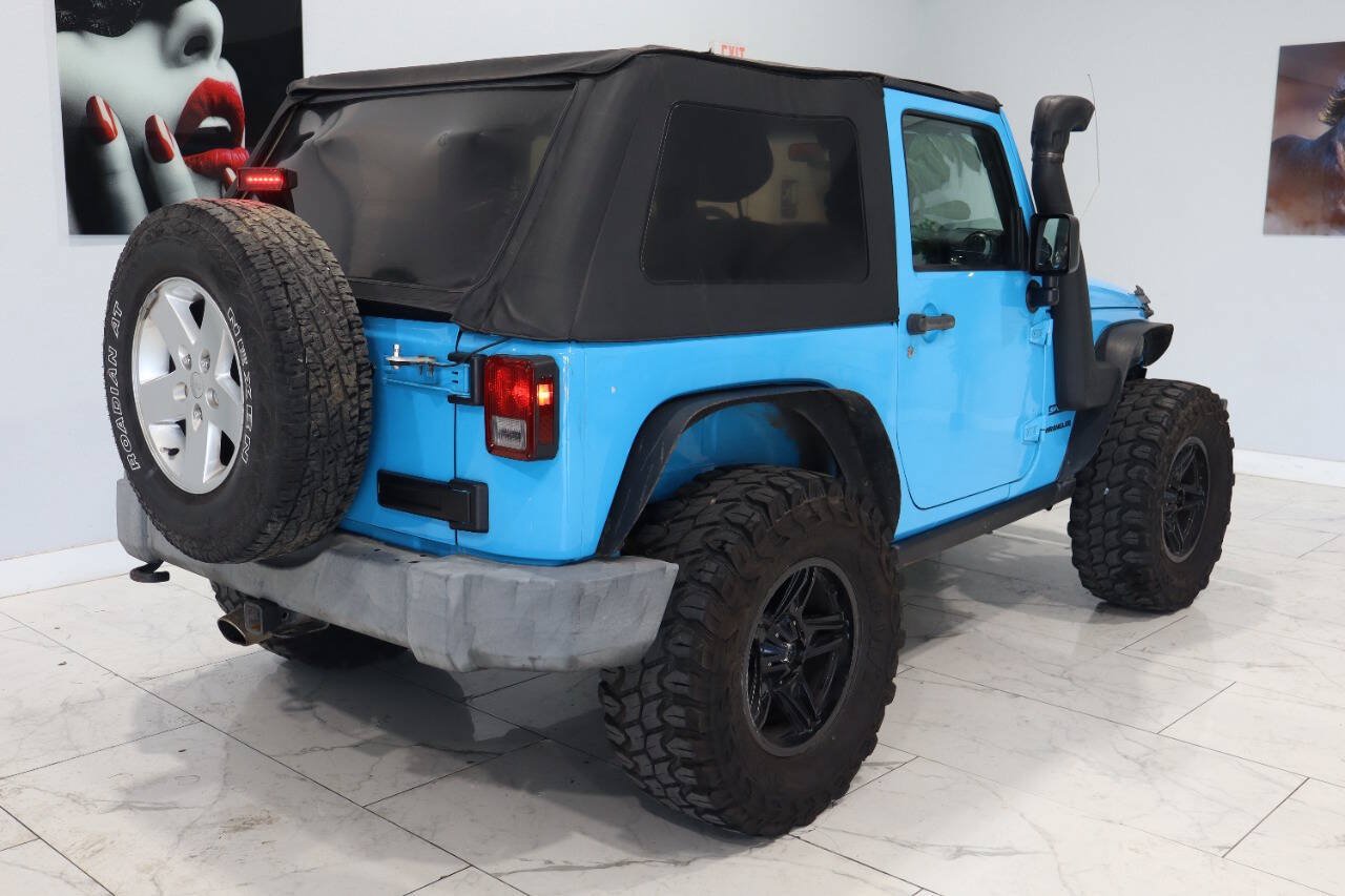 Used 2017 Jeep Wrangler Sport AWD/4WD image 4
