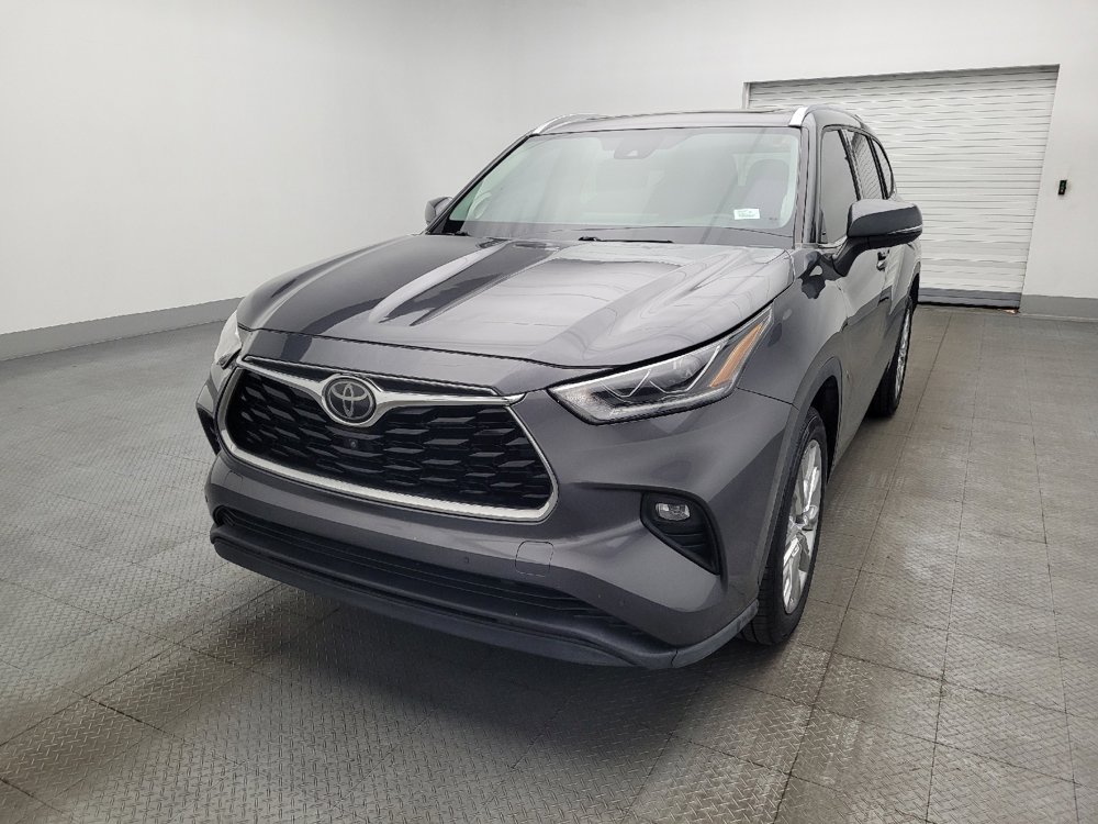Used 2020 Toyota Highlander Limited FWD image 15