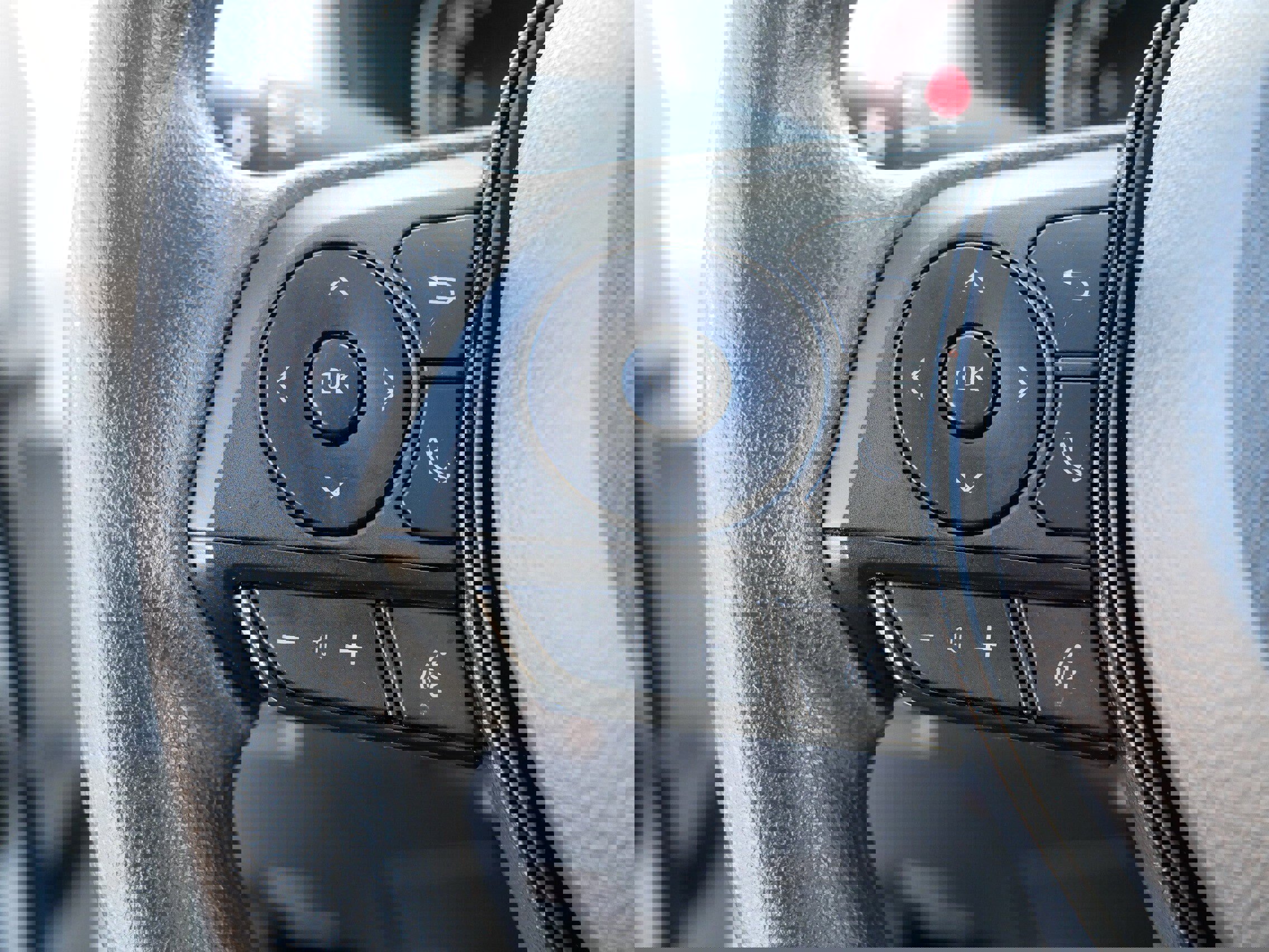 Used 2023 Toyota RAV4 XLE image 24