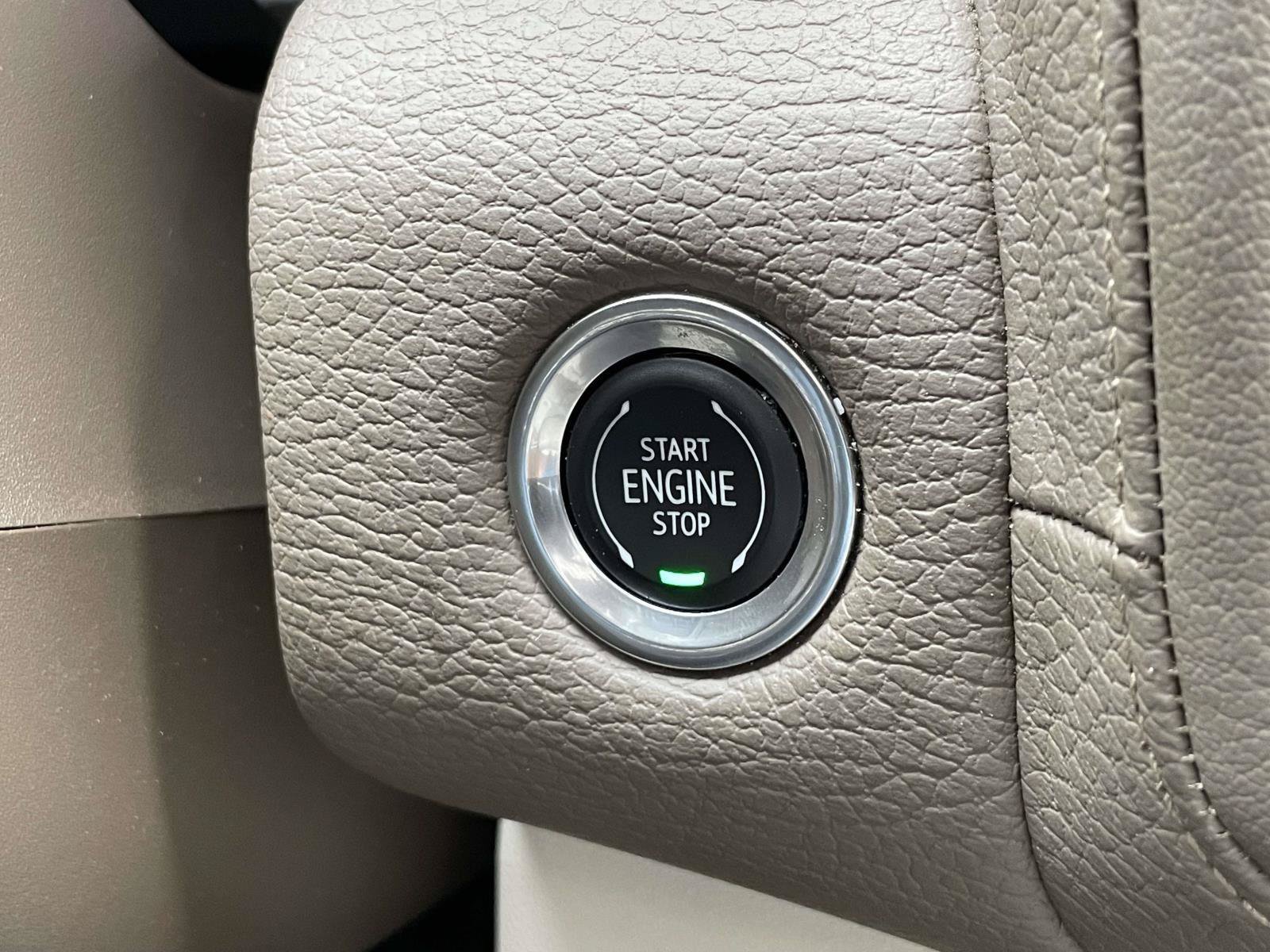 Used 2021 GMC Yukon Denali w/ Denali Premium Package RWD image 29