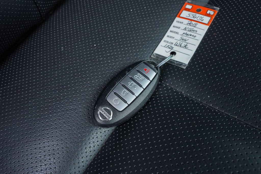 Used 2018 Nissan Murano SL w/ Moonroof Package AWD/4WD image 42