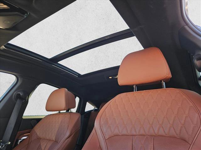 Certified 2025 BMW X6 xDrive40i image 20