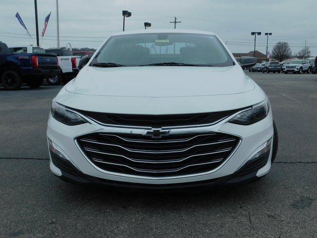 Used 2022 Chevrolet Malibu LS image 3