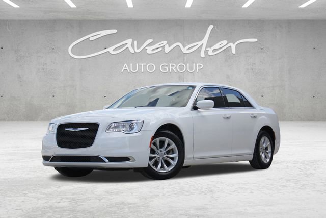 Used 2023 Chrysler 300 Touring