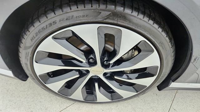 Used 2023 Lucid Air Touring AWD/4WD image 57