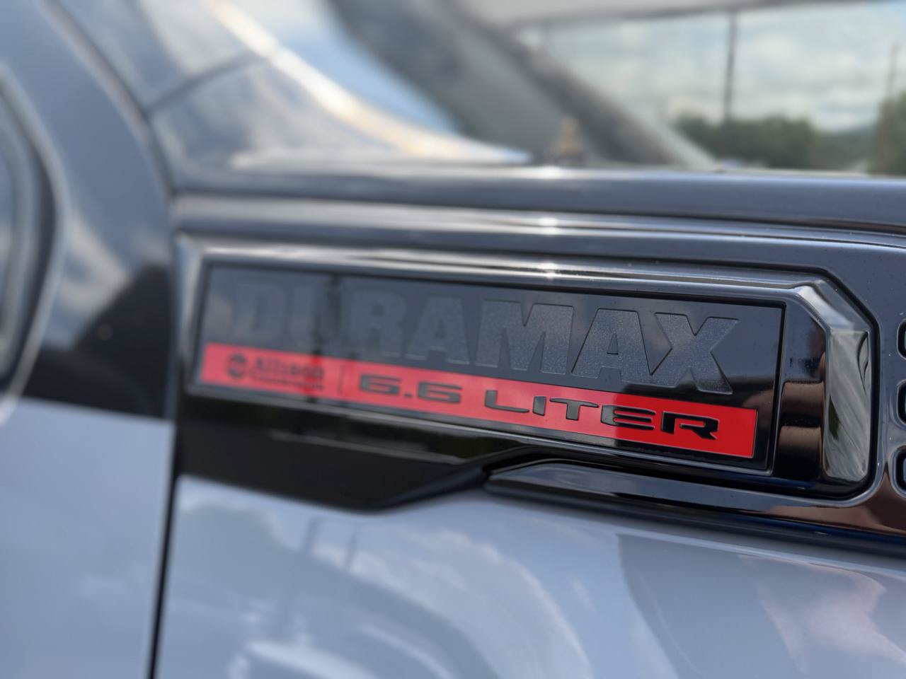 Used 2024 GMC Sierra 2500 AT4 w/ AT4 Premium Plus Package AWD/4WD image 10