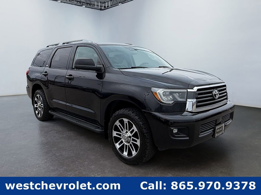 Used 2021 Toyota Sequoia SR5 w/ Premium Package AWD/4WD image 1